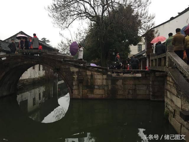 芭比的大学之旅